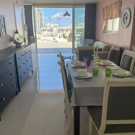 アパート New Two Bedroom Penthouse In Swieqi/st.julian's *